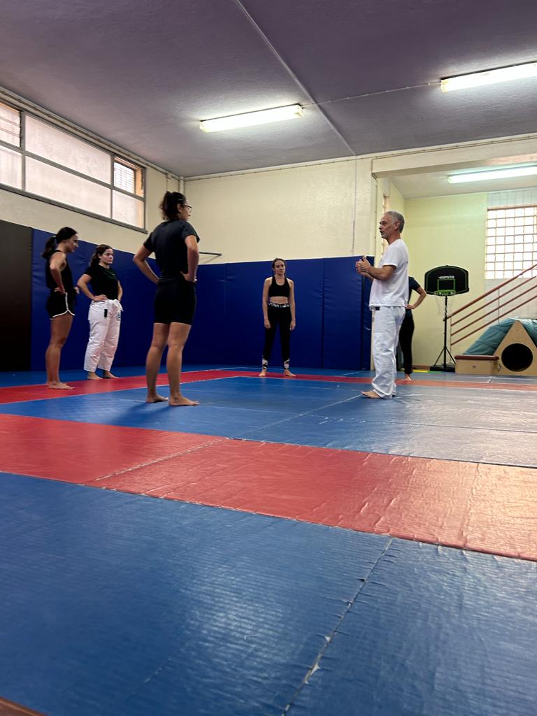 Classe de Jiu Jitsu Feminino